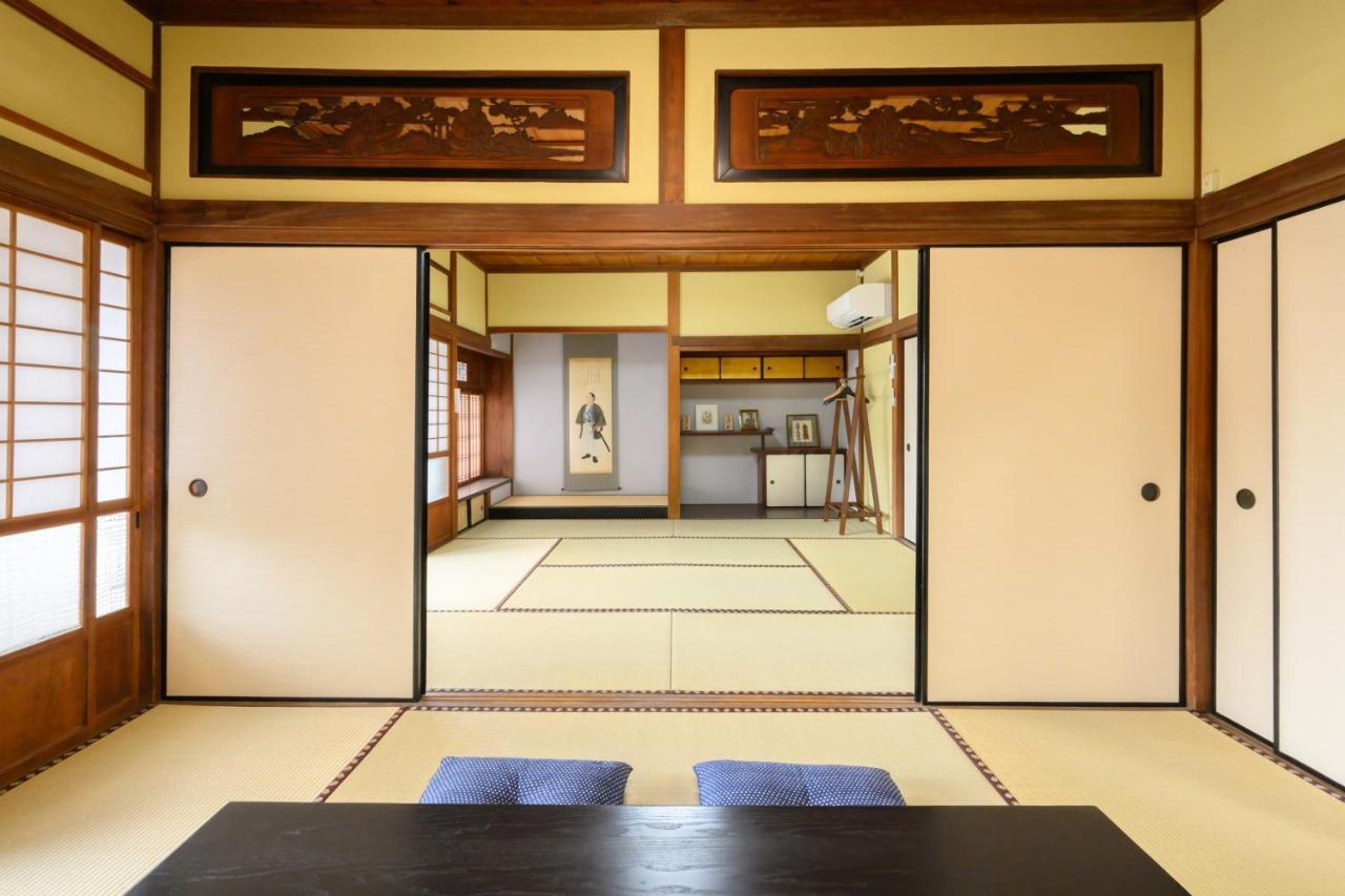 尾道別邸 Onomichi Villa 一日一組限定の尾道の最高級宿 無料p有 المظهر الخارجي الصورة